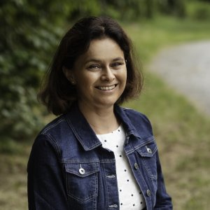 Lóczi Éva